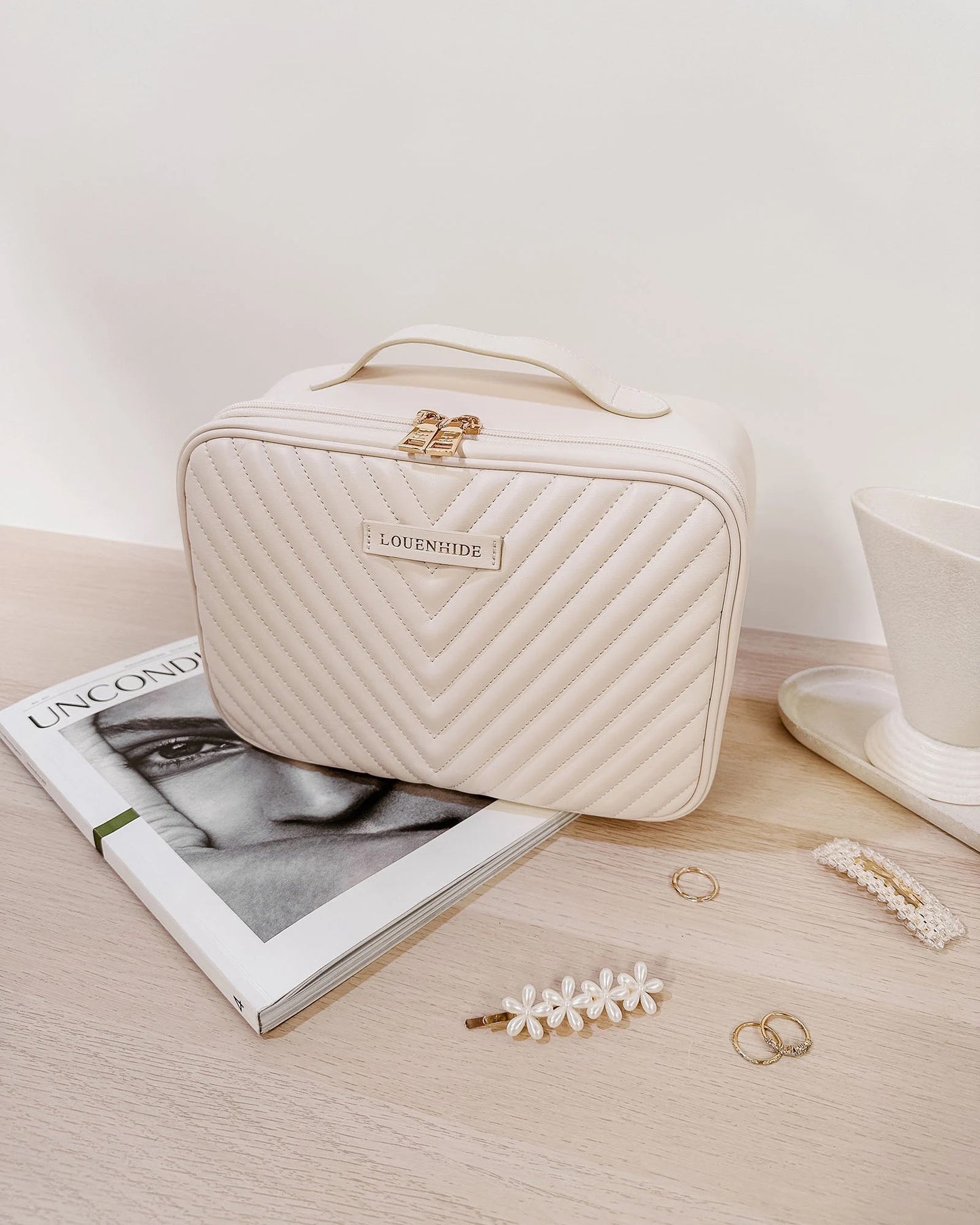 Maggie vanilla cosmetic bag - Louenhide