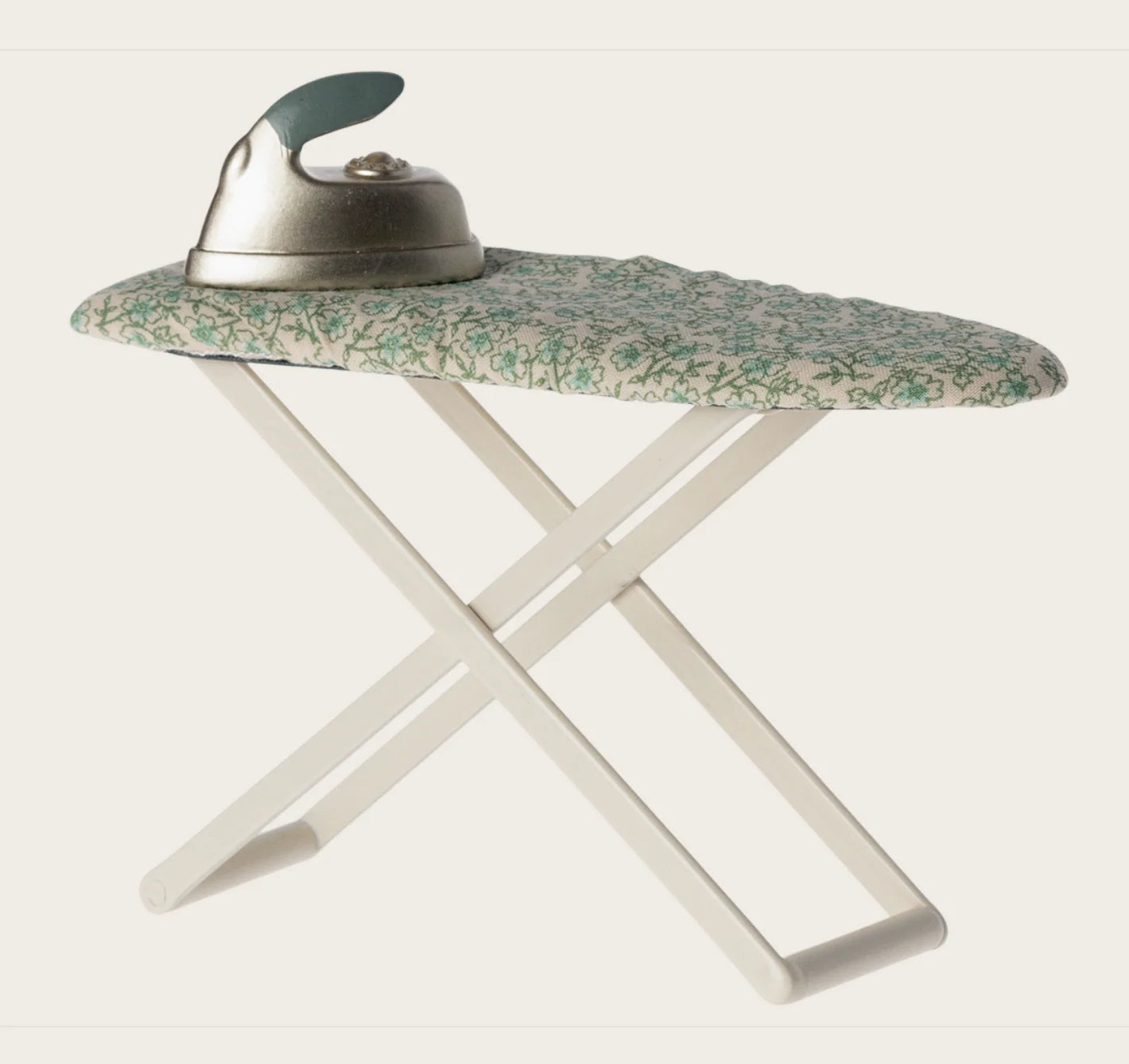 Iron & ironing Board mouse - Maileg