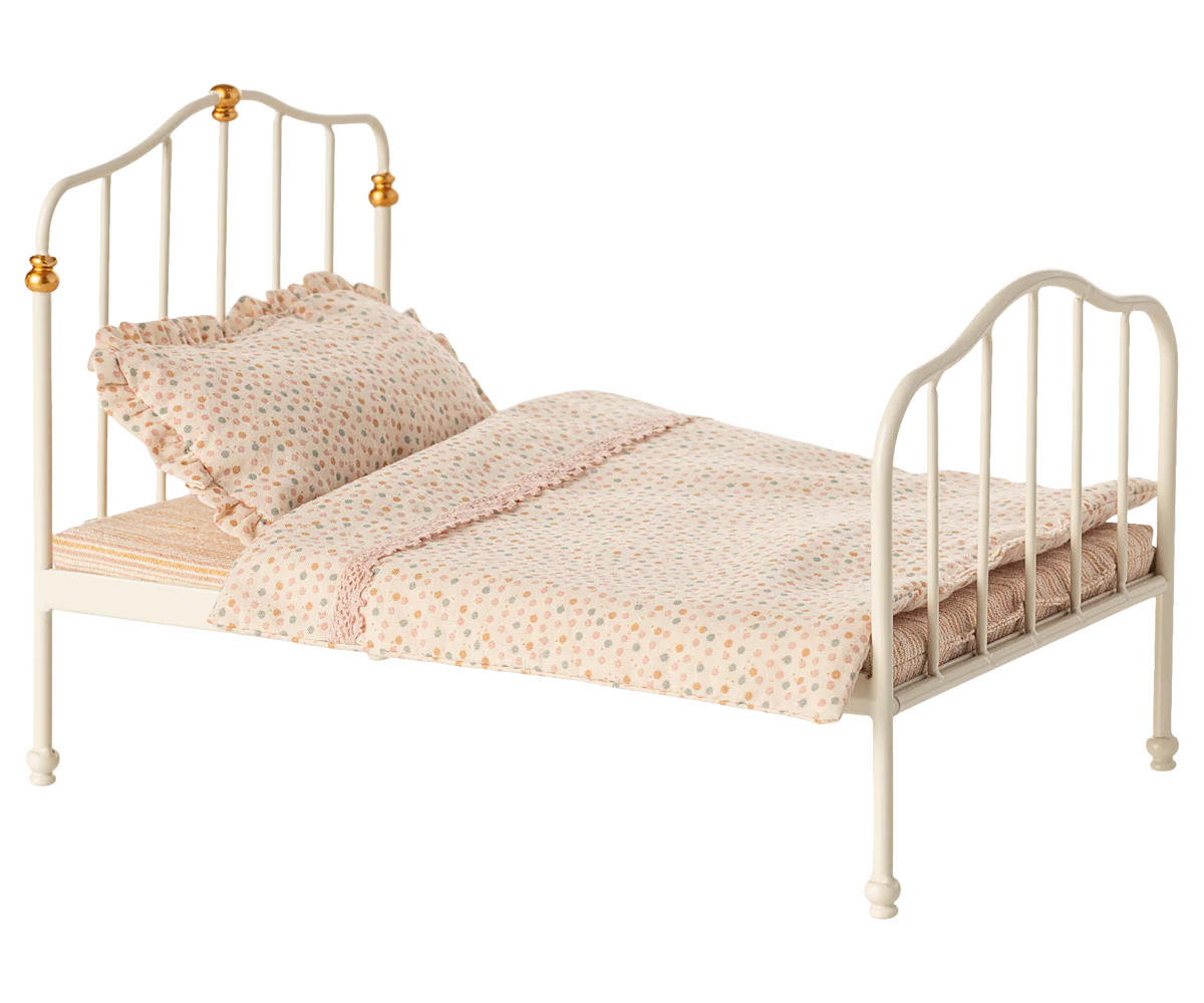 Vintage bed mouse Off White - Maileg