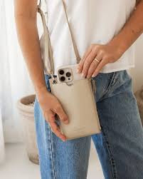 Suki phone bag almond - Louenhide