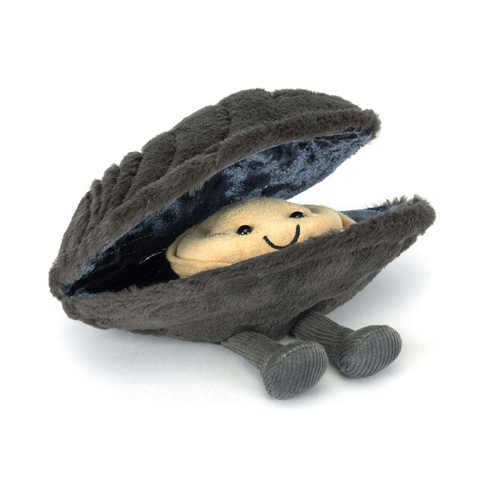 Michelle Mussel - jelly cat